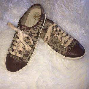 Micheal Kors Shoes